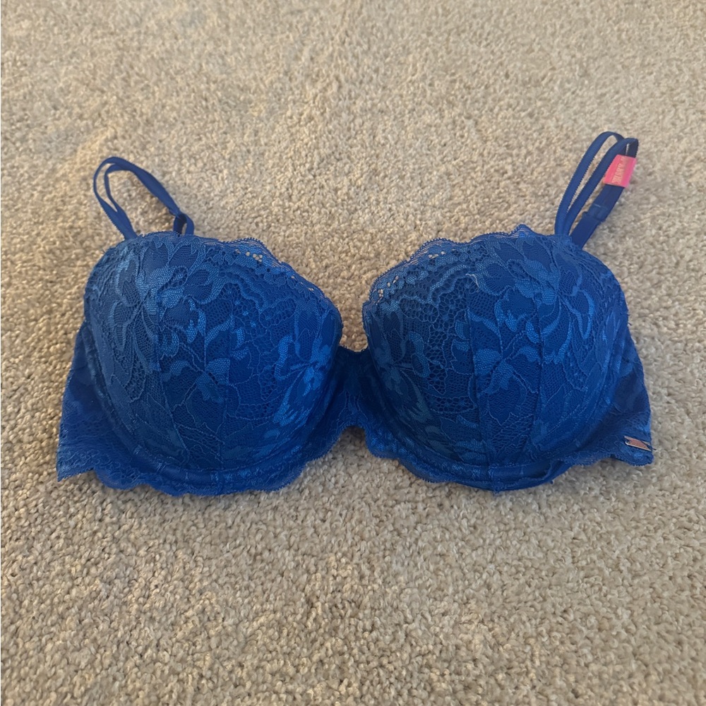 NWT VS Pink Date Push Up Bra